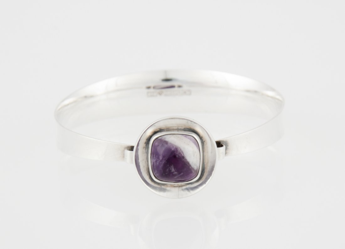 Sterling Silver and Polished Agate Bracelet: Sterling Silver and Polished Agate Bracelet. Finland. Date Mark for 1963. Marked 813 H K7. 2.75"W (7 cm). Since 1937, the The Silver Shop of Princeton, NJ was located at 59 Palmer Square West.