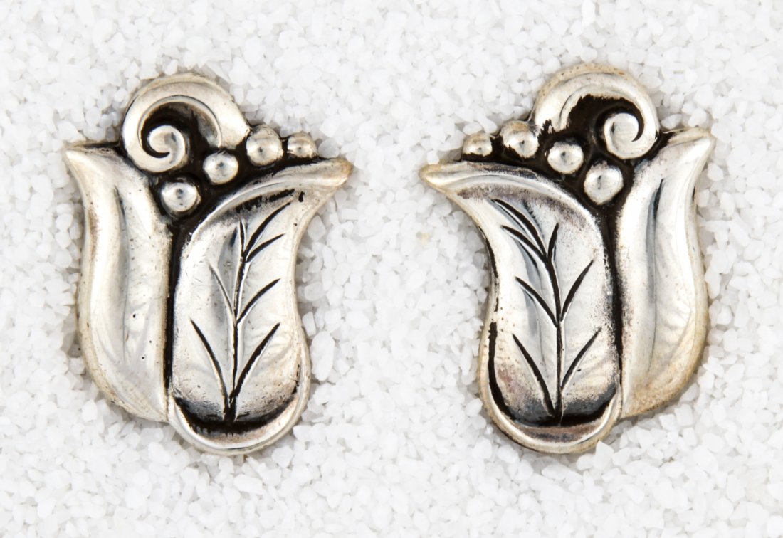 LaPaglia Silver Earrings marked Sterling 145. Converted: LaPaglia Silver Earrings marked Sterling 145. Converted to Posts. .75"D (2 cm). Weight: 13.3 g. Since 1937, the The Silver Shop of Princeton, NJ was located at 59 Palmer Square West.