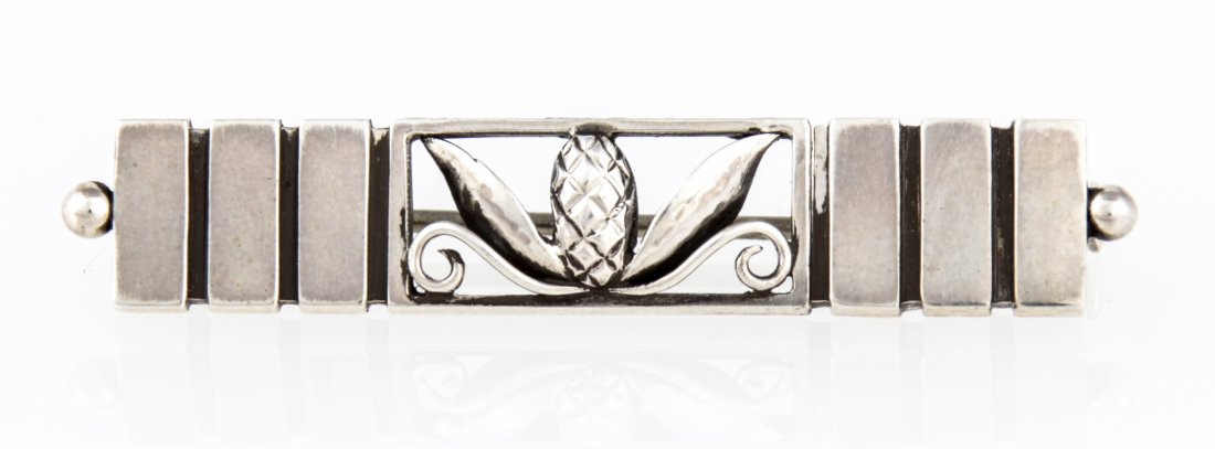 Georg Jensen USA Silver Bar Pin: Georg Jensen USA Silver Bar Pin marked Sterling 216A. 1.5"W (4 cm). Weight: 6 g. Since 1937, the The Silver Shop of Princeton, NJ was located at 59 Palmer Square West.