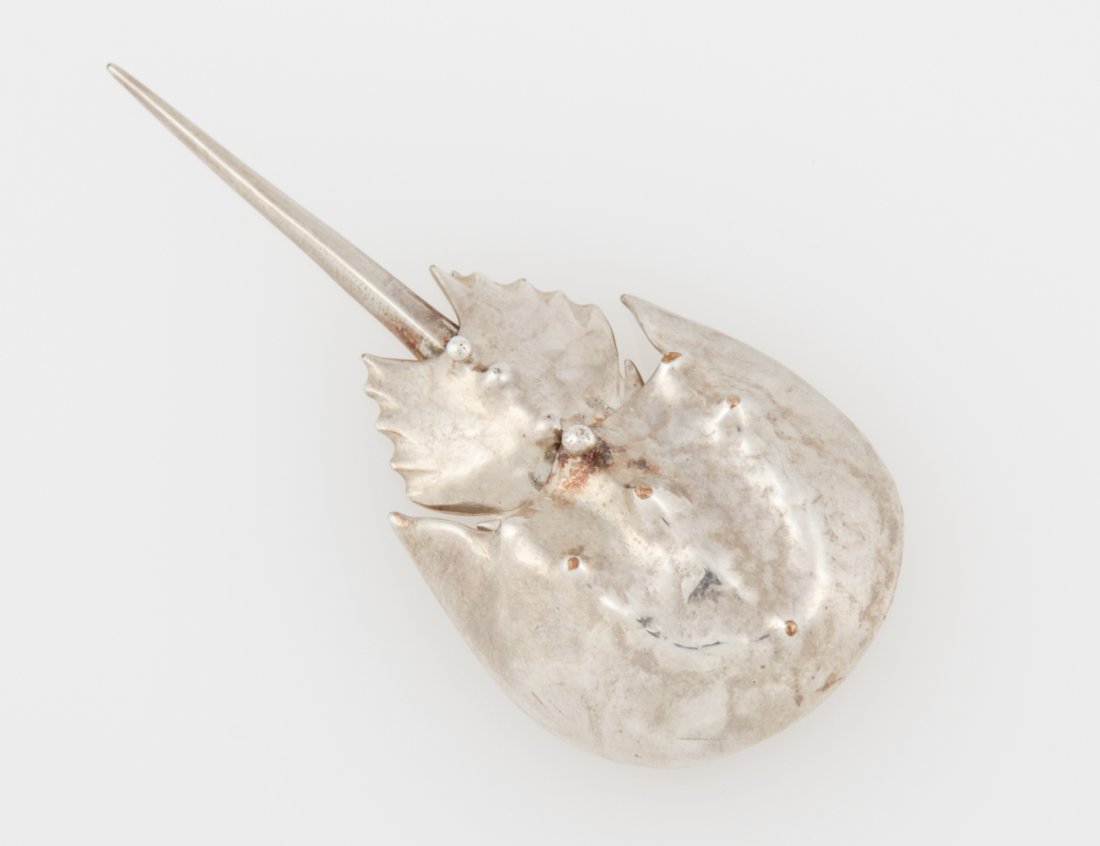Luna Parc Silver and Bronze Horseshoe Crab Pin: Luna Parc Silver and Bronze Horseshoe Crab Pin. Articulated. 2.5"L (6.5 cm). Weight: 8.3 g. Since 1937, the The Silver Shop of Princeton, NJ was located at 59 Palmer Square West.