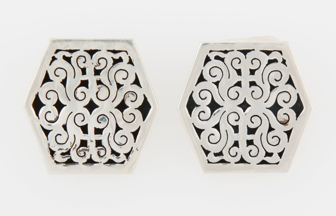 Mexican Silver Cufflinks marked Sterling. Signed C: Mexican Silver Cufflinks marked Sterling. Signed C Molina. 1.25" D (3 cm). Weight: 17.1 g (total). Since 1937, the The Silver Shop of Princeton, NJ was located at 59 Palmer Square West.
