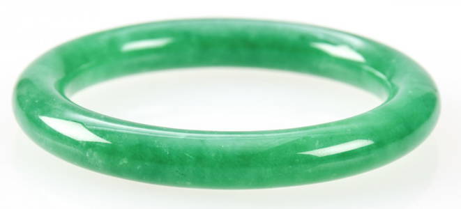 Fine Chinese Green Jade Bangle