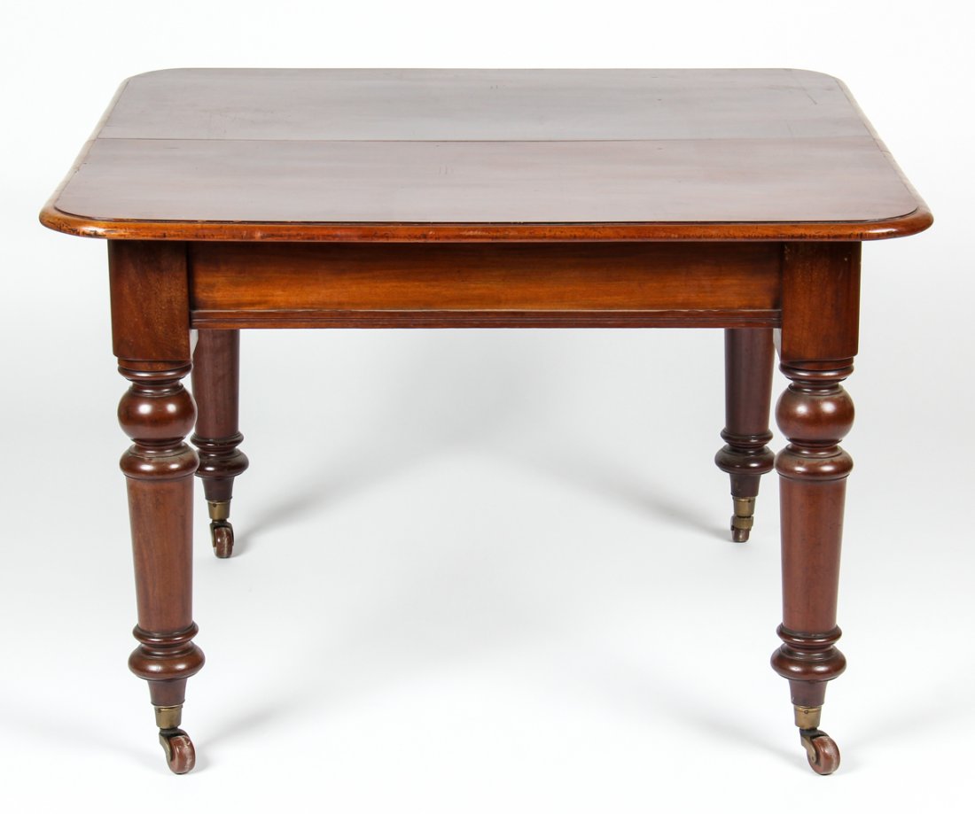 19th c. Cuban Mahogany Dining Table: 19th c. Cuban Mahogany Dining Table with single leaf. Size: 29" x 42.5" x 41" (74 x 108 x 104 cm).