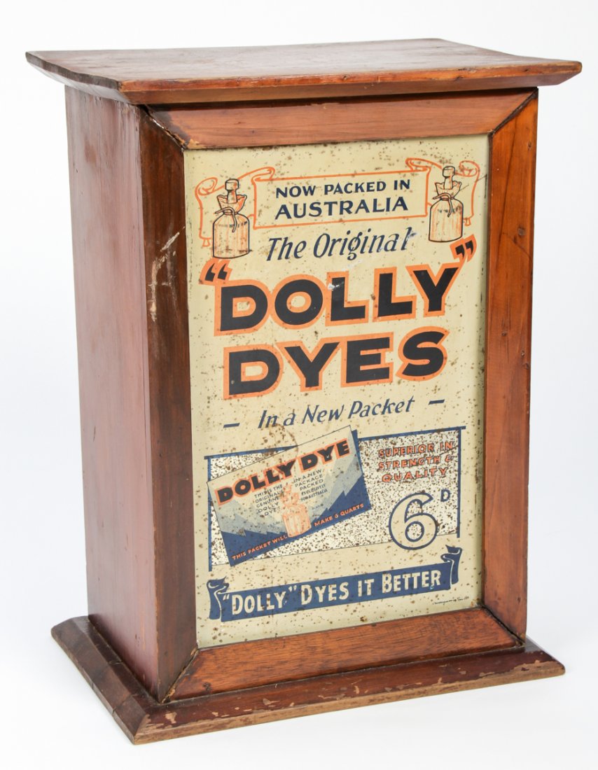 Australian Dolly Dyes Table Top Display Case: Australian Dolly Dyes Table Top Display Case. For Dolly Dyes. Size: 17" x 12.5" x 8" (43 x 32 x 20 cm).