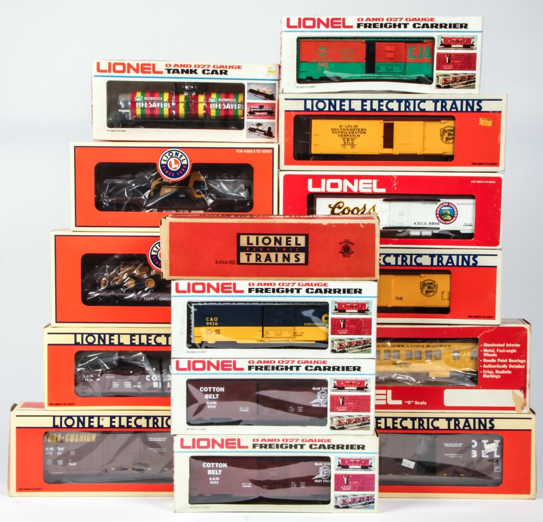 Collector's Lot of 15 Lionel Trains in Boxes: Collector's Lot of 15 Lionel Trains in Boxes. Size: O and O27 gauge.