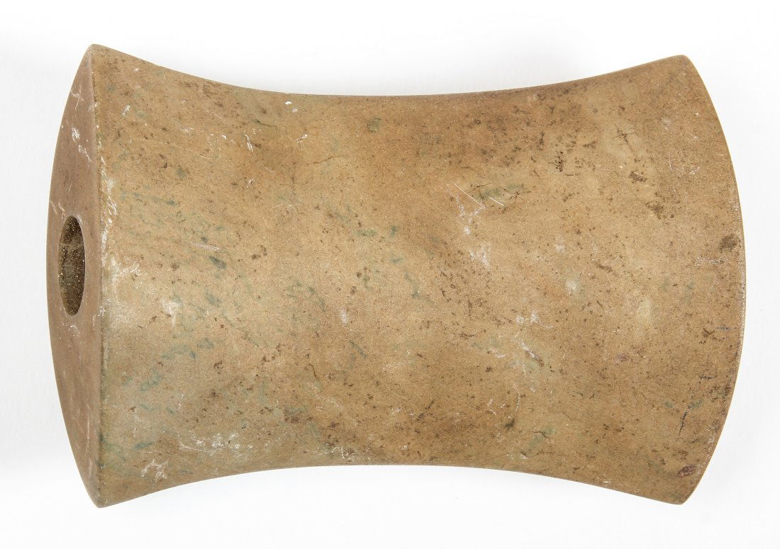 Native American Banner Stone Saddle: Native American Banner Stone Saddle. Size: 2.75" x 4.25" x 1.25" (7 x 11 x 3 cm).