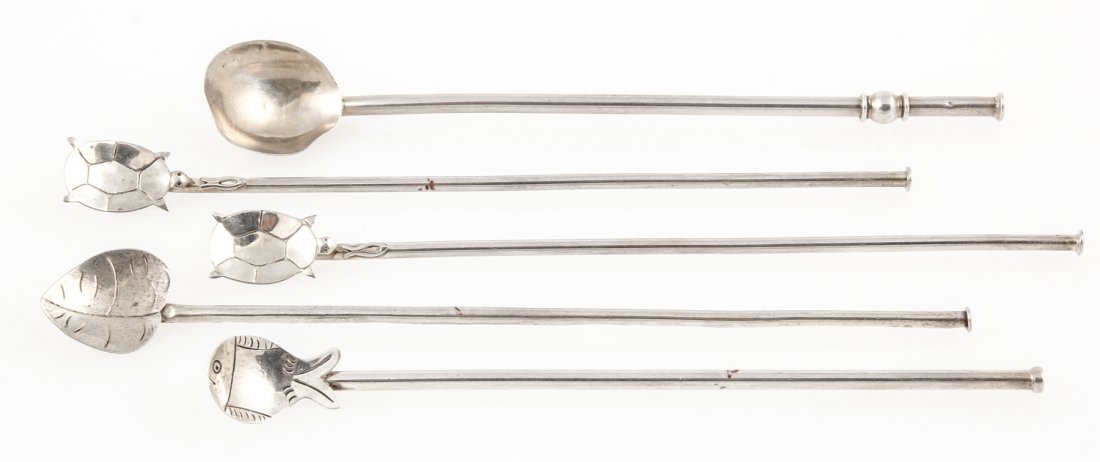 Suite of 5 Mexican Silver Mint Julep Straws: Suite of 5 Mexican Silver Mint Julep Straws. Size: Longest straw measures 8" (20 cm). Provenance: Estate of Eileen Ford, Tewksbury, New Jersey.