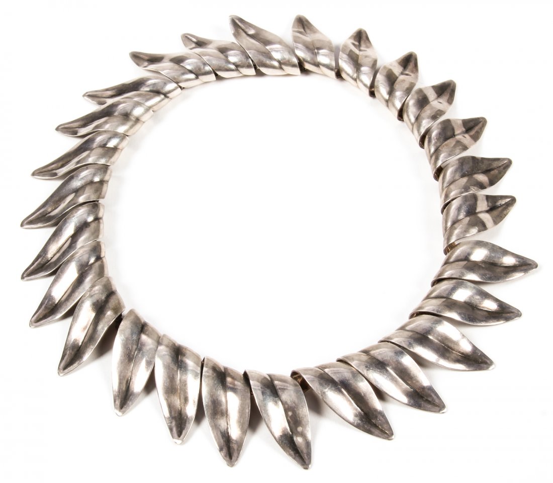 Jens Tage Hansen Denmark Sterling Necklace: Jens Tage Hansen Denmark Sterling Necklace. Size: 15" (38 cm).