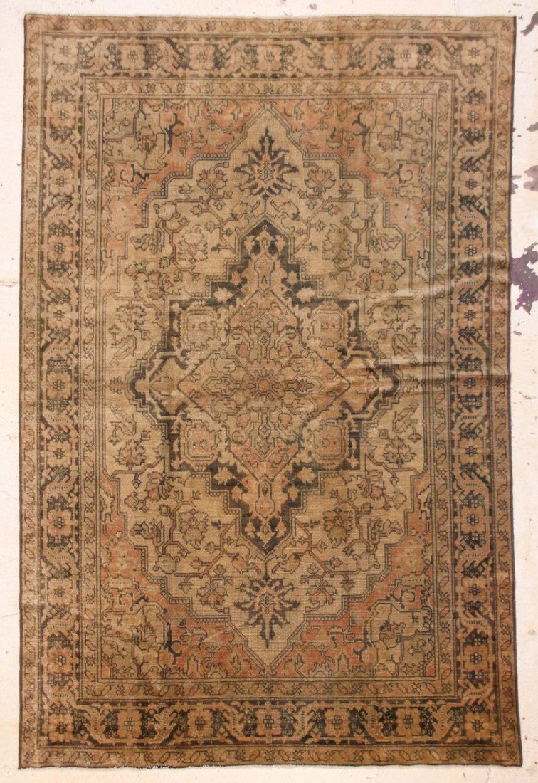 Antique Oushak Rug: 6'3" x 9'6" (191 x 290 cm): Antique Oushak Rug: 6'3" x 9'6" (191 x 290 cm), Turkey, early 20th c. Generally good condition, areas of minor wear.