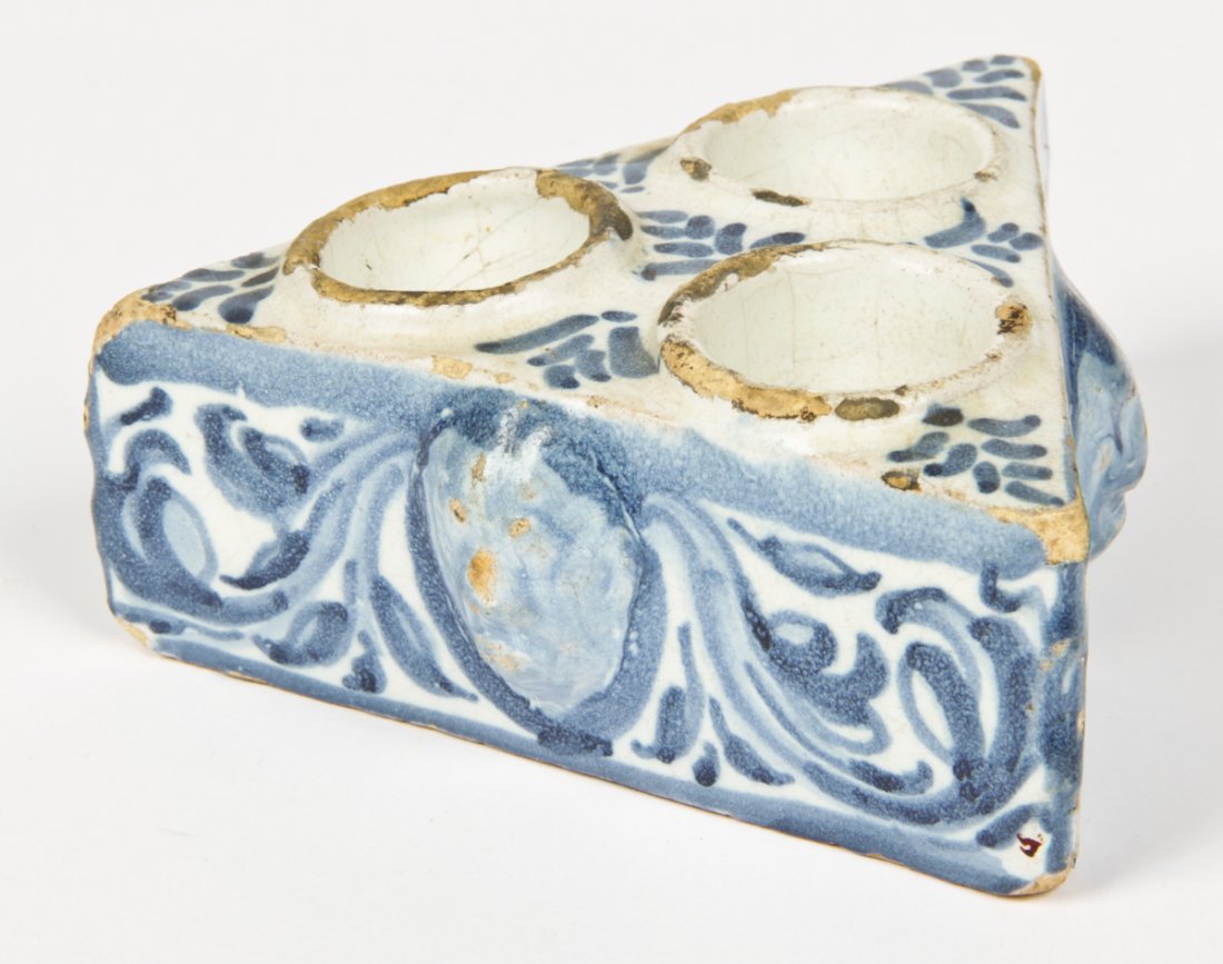 Spanish Earthenware Salt or Spice (especiero): Spanish earthenware salt or spice (especiero) container. Probably Talavera or Puente de Arzobispo, late 17th early 18th century. Molded with masks. Size: 2.5" x 5.75" x 5.25" (6 x 15 x 13 cm). For a d