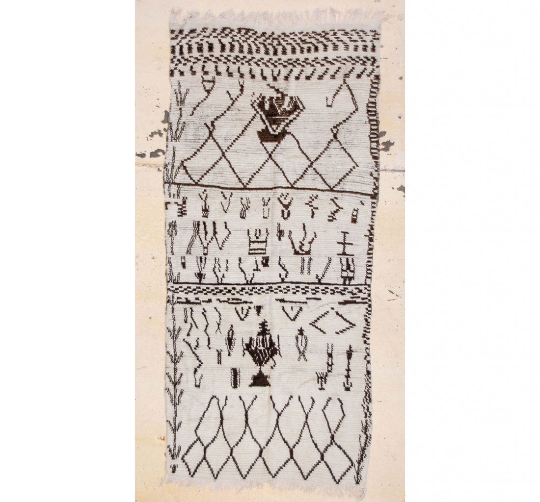 Mid-Century Beni Ourain Moroccan Rug: 4'2" x 9'2" (127 (1 of 5)