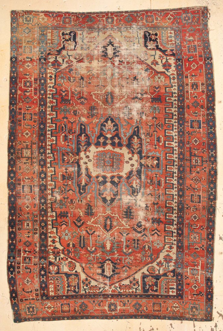 Antique Serapi Rug: 10'3" x 16'3" (312 x 495 cm) (1 of 5)