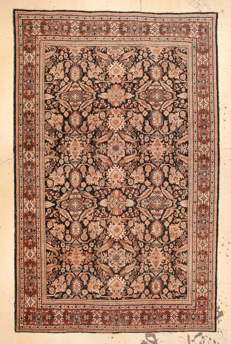 Antique Mahal Rug: 10'6" x 17' (320 x 518 cm) (1 of 4)