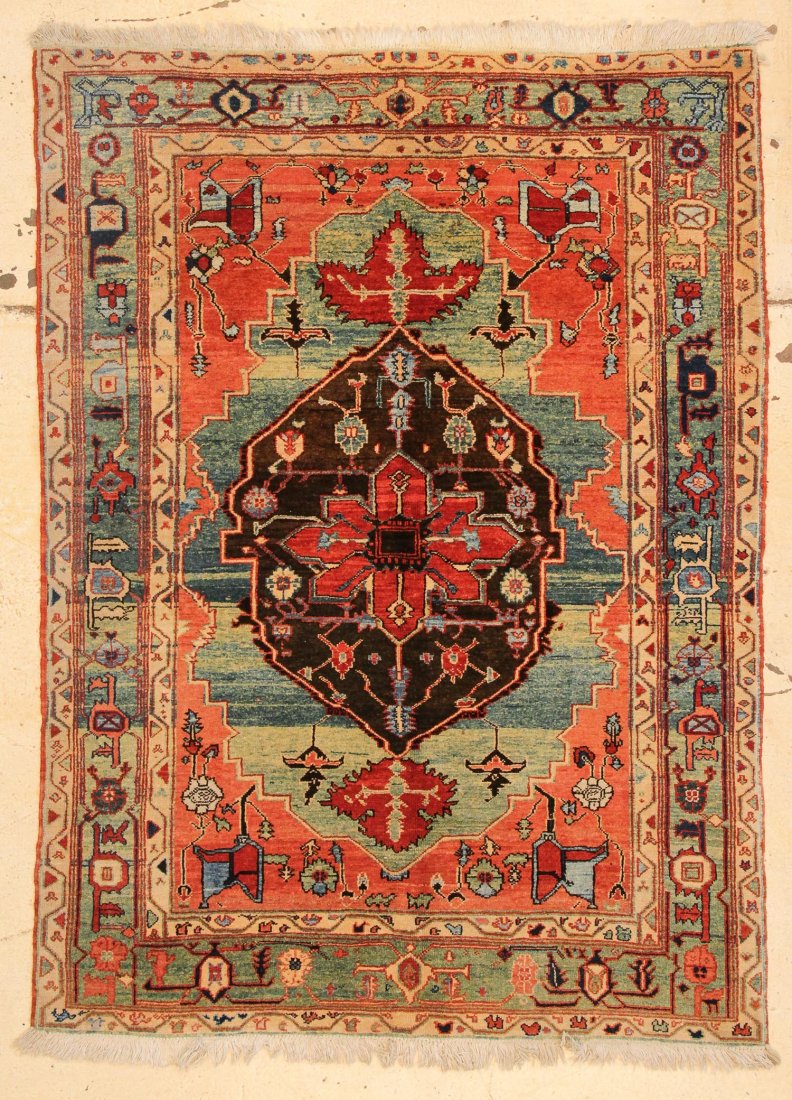 Azeri Heriz Rug: 4'9" x 6'6" (145 x 198 cm) (1 of 5)