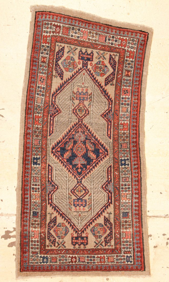 Antique Serab Rug: 3'2" x 6'6" (97 x 198 cm) (1 of 5)