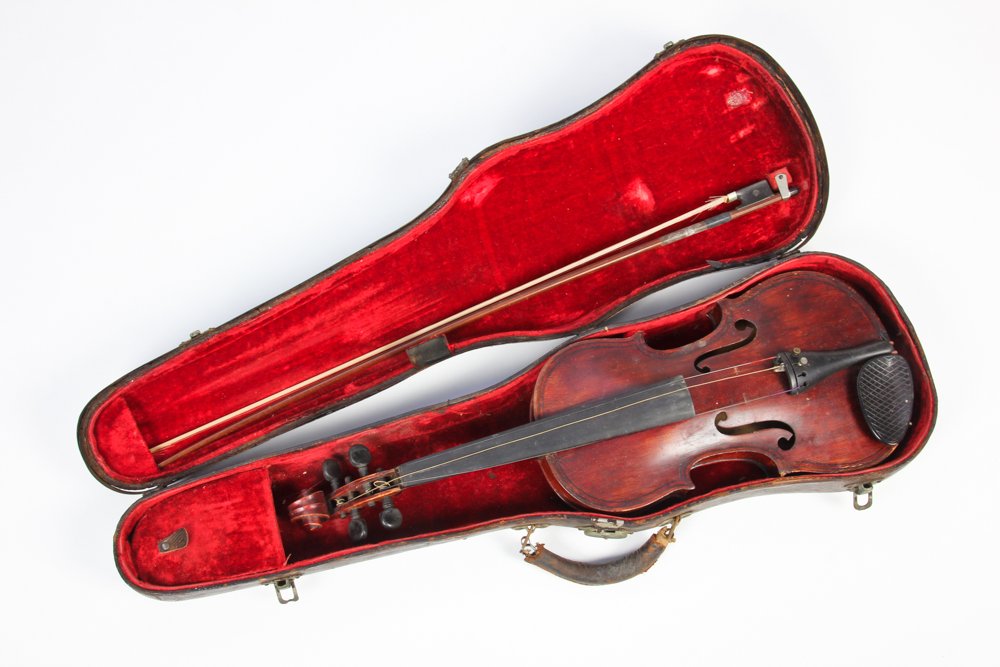 Violin: Violin. Size: 23.25" x 8" (59 x 20); 31" x 9.5" x 5", 79 x 24 x 13 cm (case).