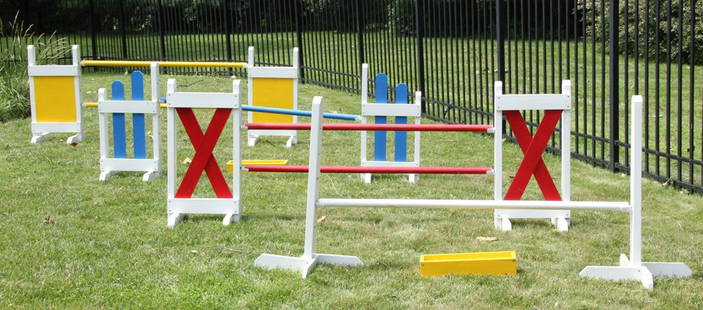 Custom Built Garden Pony Steeplechase Course: Custom Built Garden Pony Steeplechase Course. Consisting of 4 adjustable height standards and 2 water traps. Size: 36.5" x 97" x 17.5" (largest).