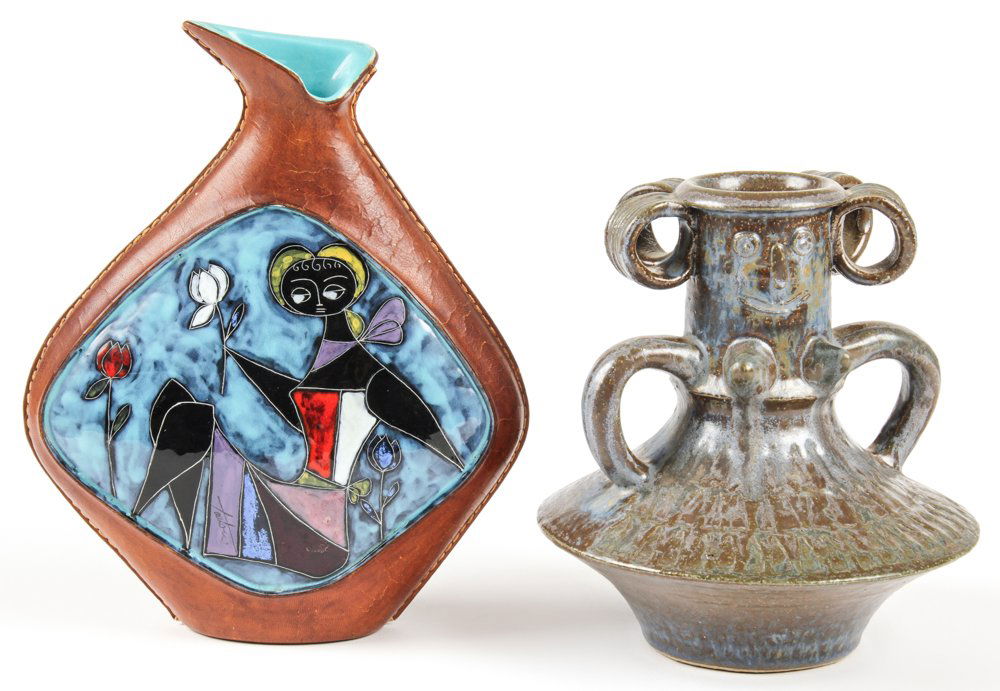 Lot of 2 Mid Century Modern Style Vessels (1 of 5)