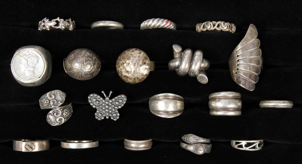 Estate Lot of 19 Silver Rings (1 of 2)