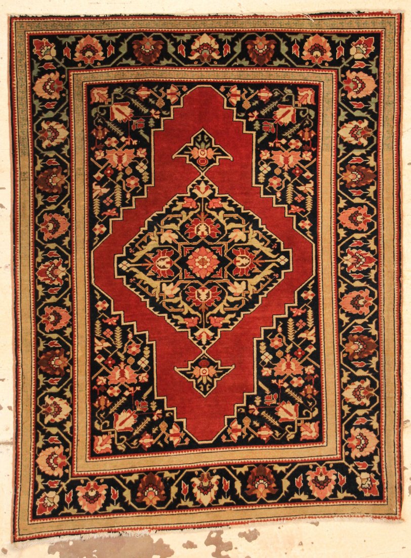Antique Tebriz Rug: 4'1" x 5'3" (124 x 160 cm) (1 of 5)