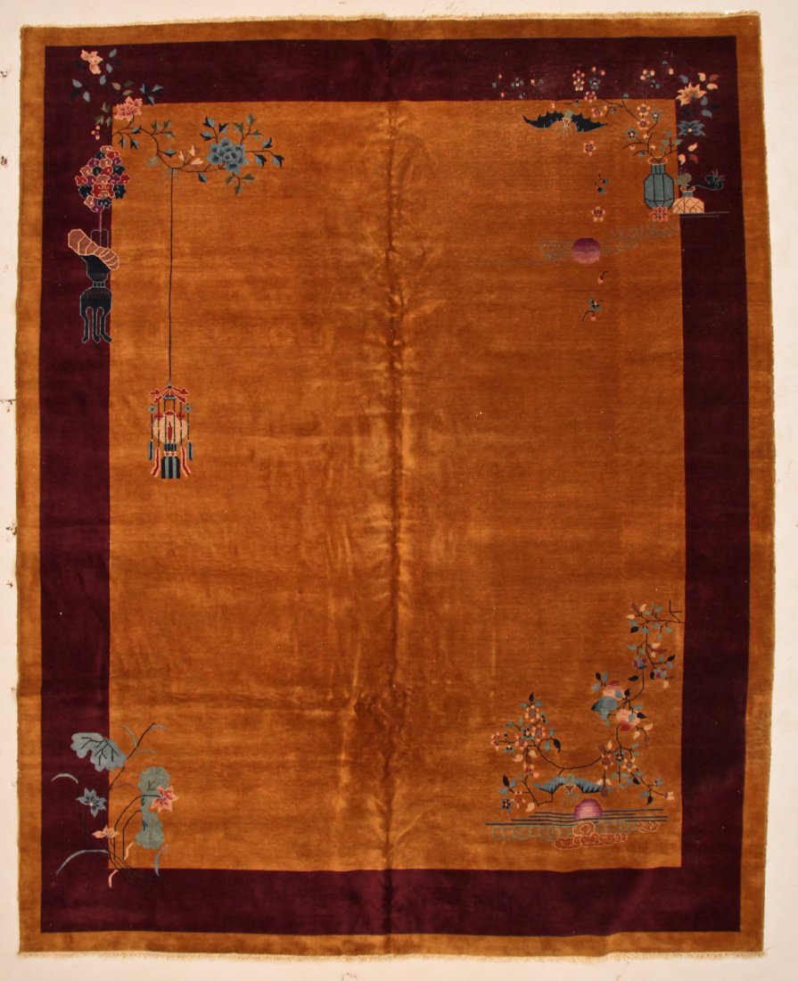 Semi-Antique Chinese Art Deco Rug: 9'9" x 12' (297 x: Semi-Antique Chinese Art Deco Rug: 9'9" x 12' (297 x 366 cm).