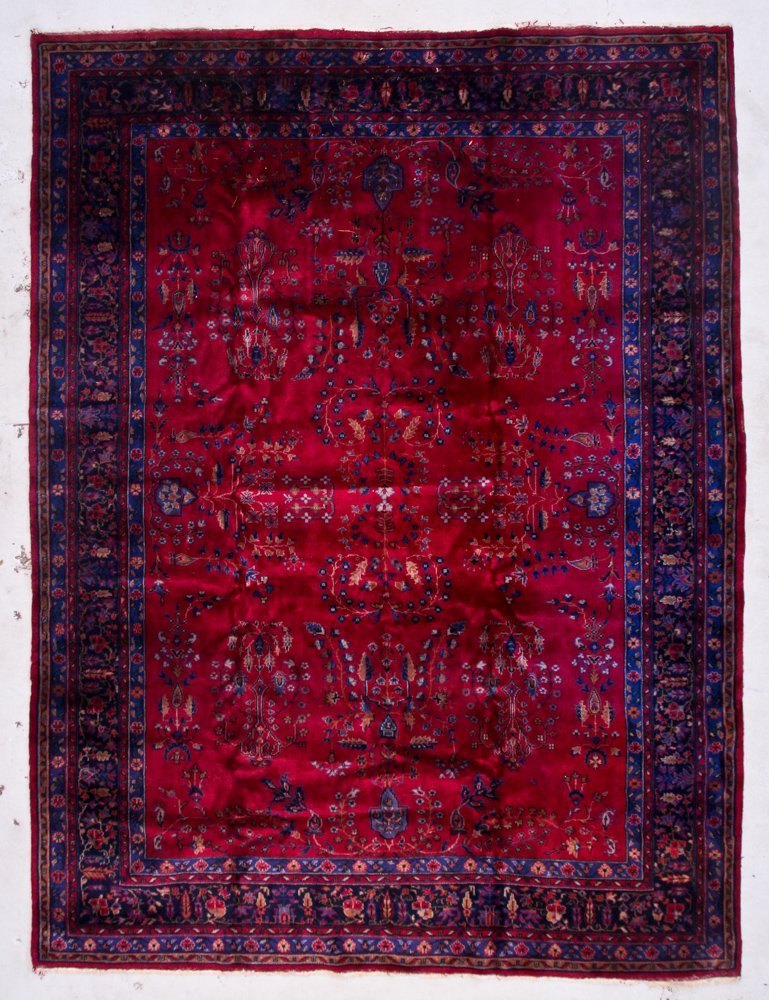 Antique Isparta Rug: 8'10" x 11'10" (269 x 361 cm): Antique Isparta Rug: 8'10" x 11'10" (269 x 361 cm), Turkey, early 20th c., overall even pile, no significant wear.