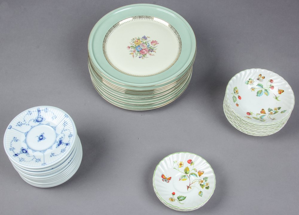 38 pc Estate Group of Plates: 38 pc Estate Group of Plates, including (12) 6" (15 cm) Royal Copenhagen Denmark Blue and White Plates; (9) 6.25", 16 cm Old Foley James Kent "Strawberry" Bowls with (5) saucers; (12) 10.75"D (27 cm) 