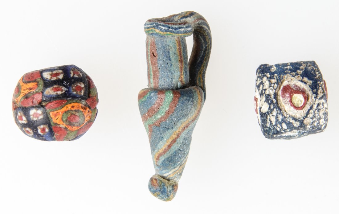 3 Ancient Roman Glass Items (1 of 3)