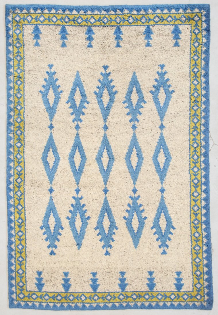 Moroccan Rug: 6' x 9' (183 x 274 cm): Moroccan Rug: 6' x 9' (183 x 274 cm), 20th c. Provenance: Westwood, NJ estate.
