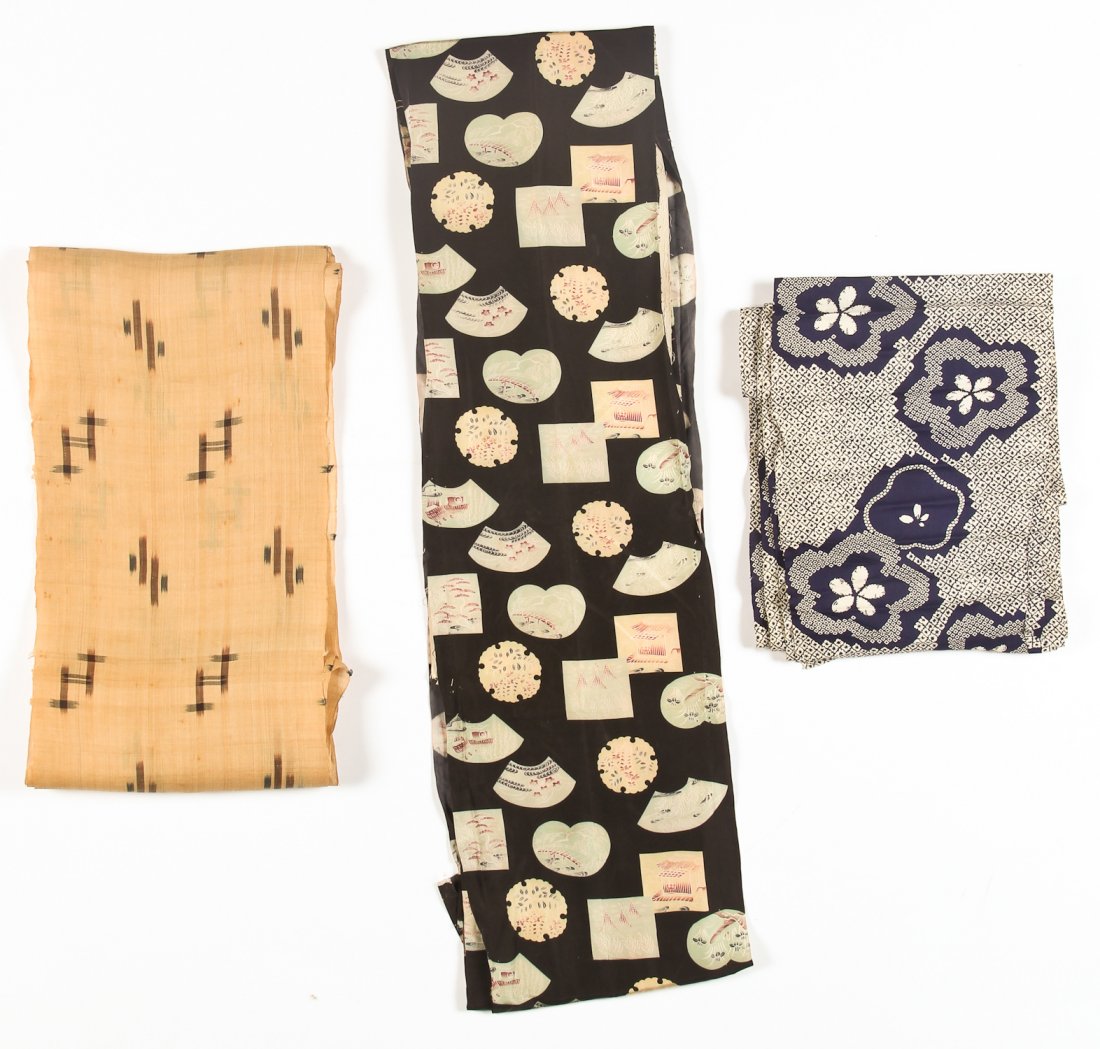 3 Vintage Japanese Printed Textiles: 12" x 154" (30 x: 3 Vintage Japanese Printed Textiles. Largest Size: 12" x 154" (30 x 391 cm). Provenance: Estate of Robert Swan Lindsley and Eric Hoage, Philadelphia.