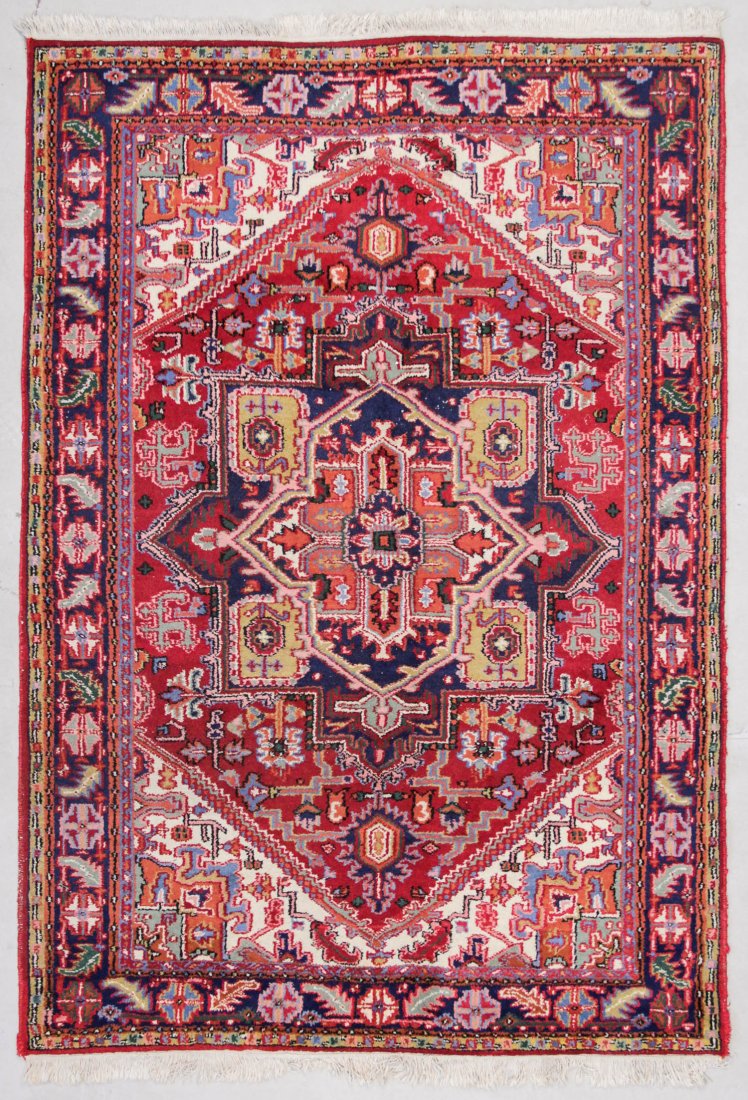 Indo Heriz Rug: 5'8" x 8'2" (173 x 249 cm) (1 of 4)