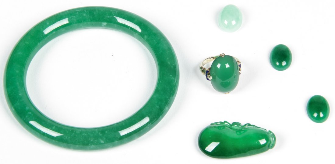 Chinese Jade or Hardstone Jewelry (1 of 2)