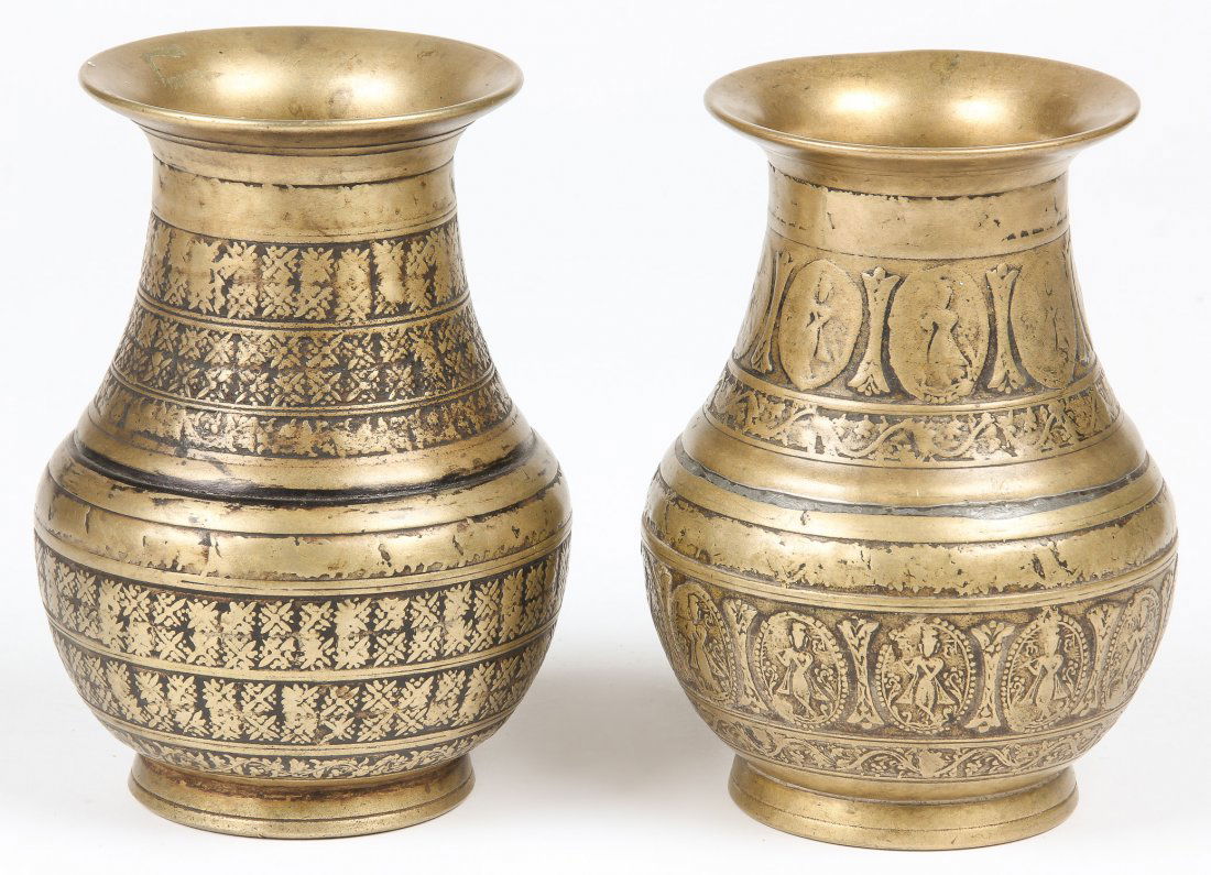 2 Bronze Ceremonial Vases (Amkhora) Nepal, 19th C. (1 of 2)