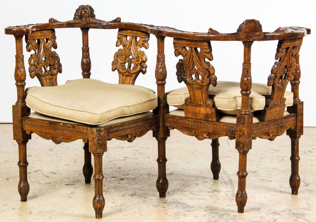 Georgian Style Tete a Tete.: Georgian Style Tete a Tete. Size: 31" x 49" x 26.75" (79 x 124 x 68 cm). Provenance: David Bradley Armstrong Estate.