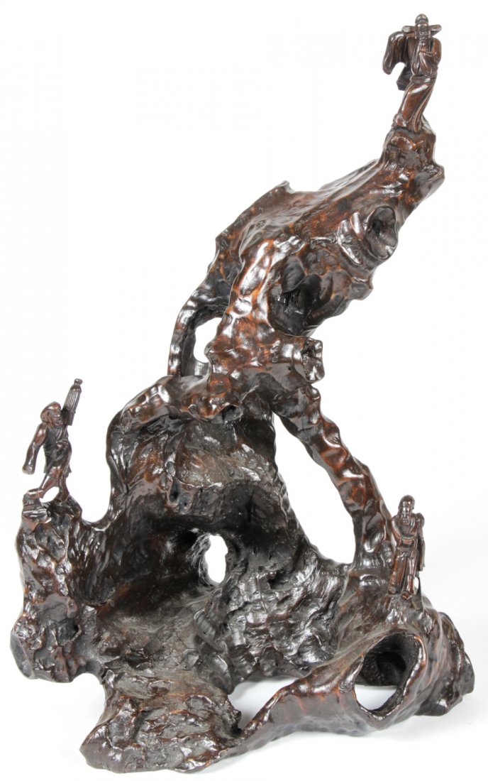 Chinese Carved Root Wood Sculpture, 19th C: Chinese Carved Root Wood Sculpture, 19th C. Size: 25.75" x 16" x 14.5" (65 x 41 x 37 cm). Provenance: Estate of Robert Swan Lindsley and Eric Hoage, Philadelphia.