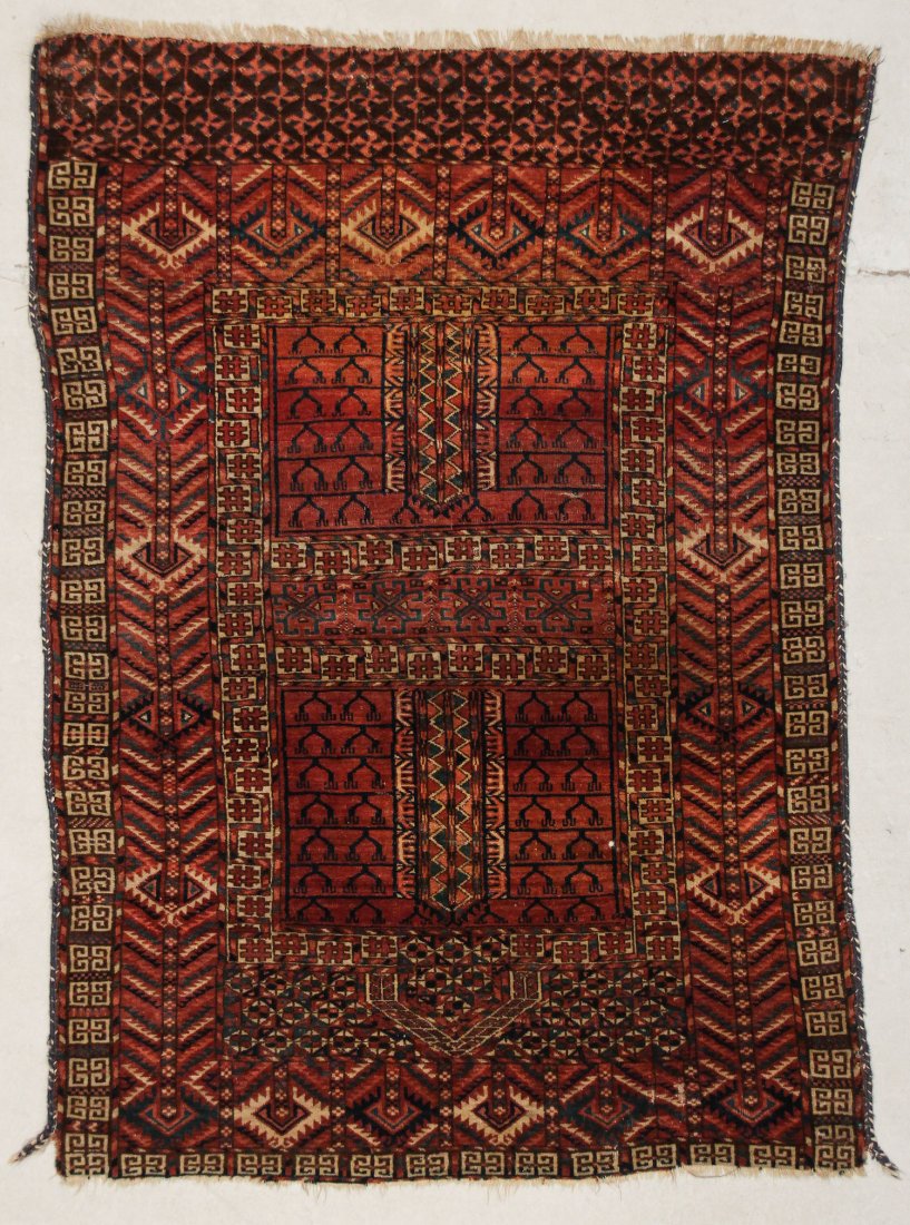 Antique Tekke Turkmen Rug: 3'9" x 5'3" (1 of 6)