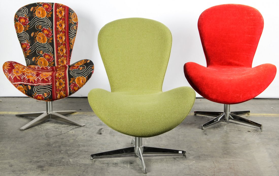 3 Modern Arne Jacobsen Style Swan Chairs: 3 Modern Arne Jacobsen Style Swan Chairs. Largest Size: 37" x 28" x 32" (94 x 71 x 81 cm).