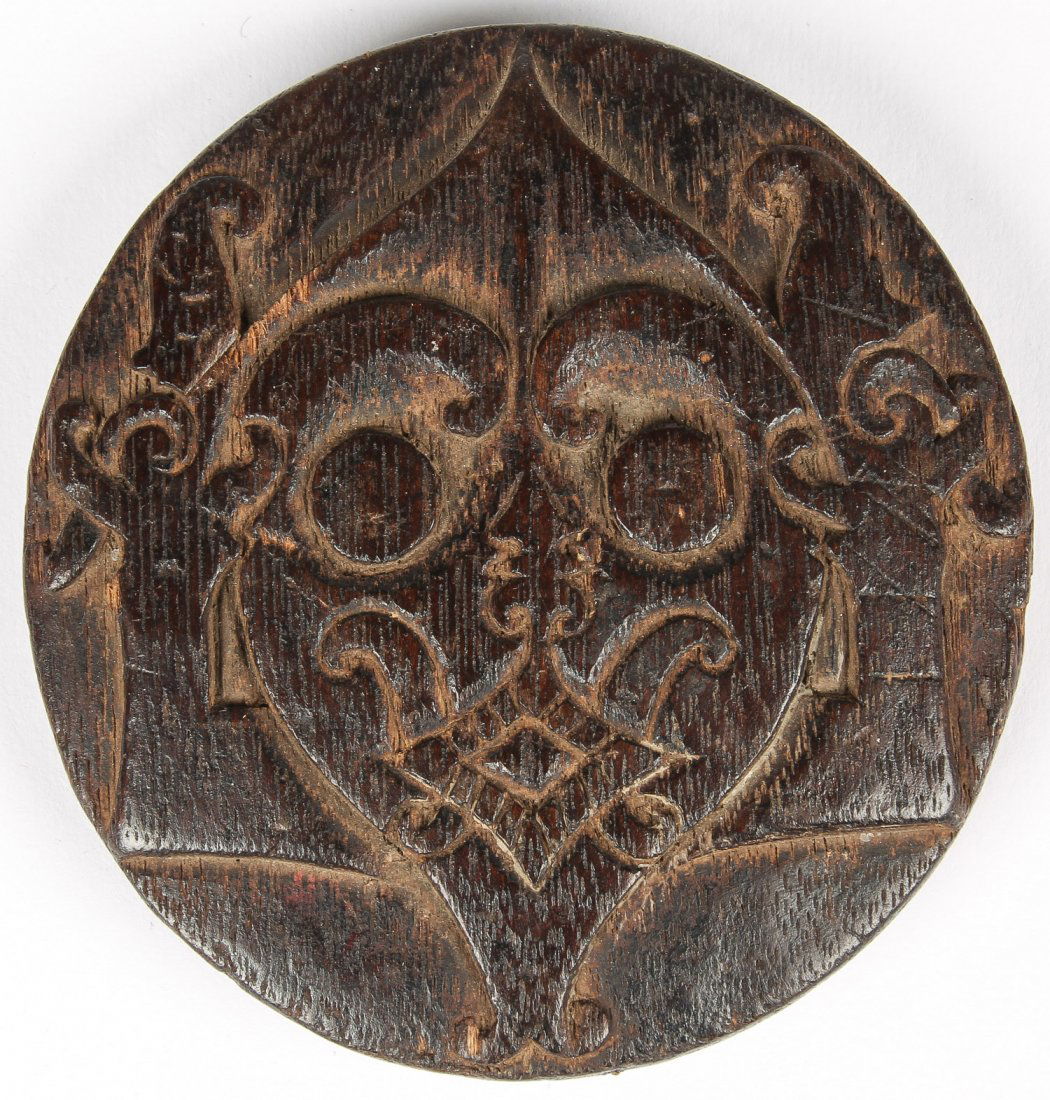 Batak Medicine Container Lid. (1 of 2)