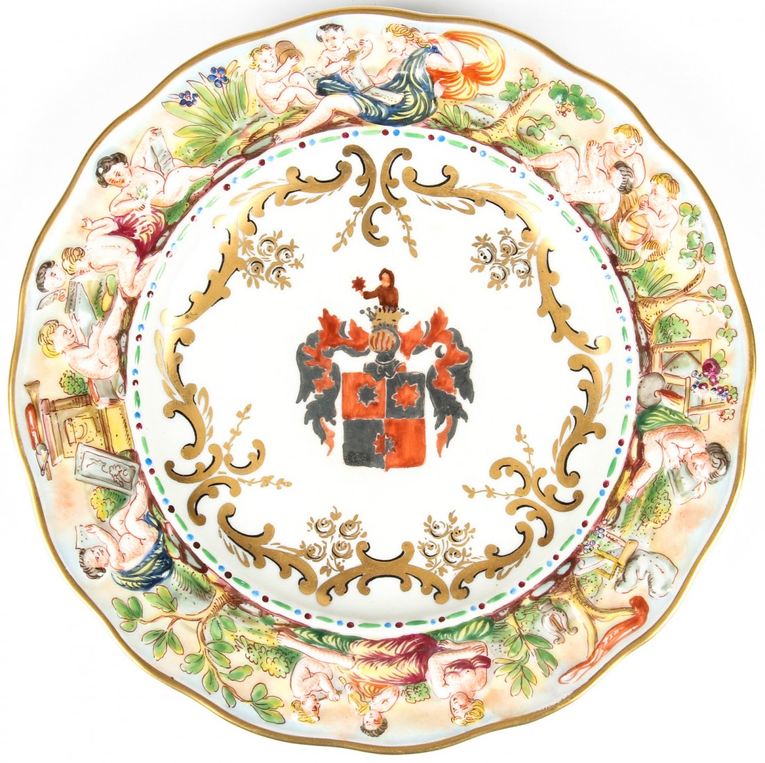 Antique Capodimonte Armorial Plate: Antique Capodimonte Armorial Plate. Size: 8", 20 cm.