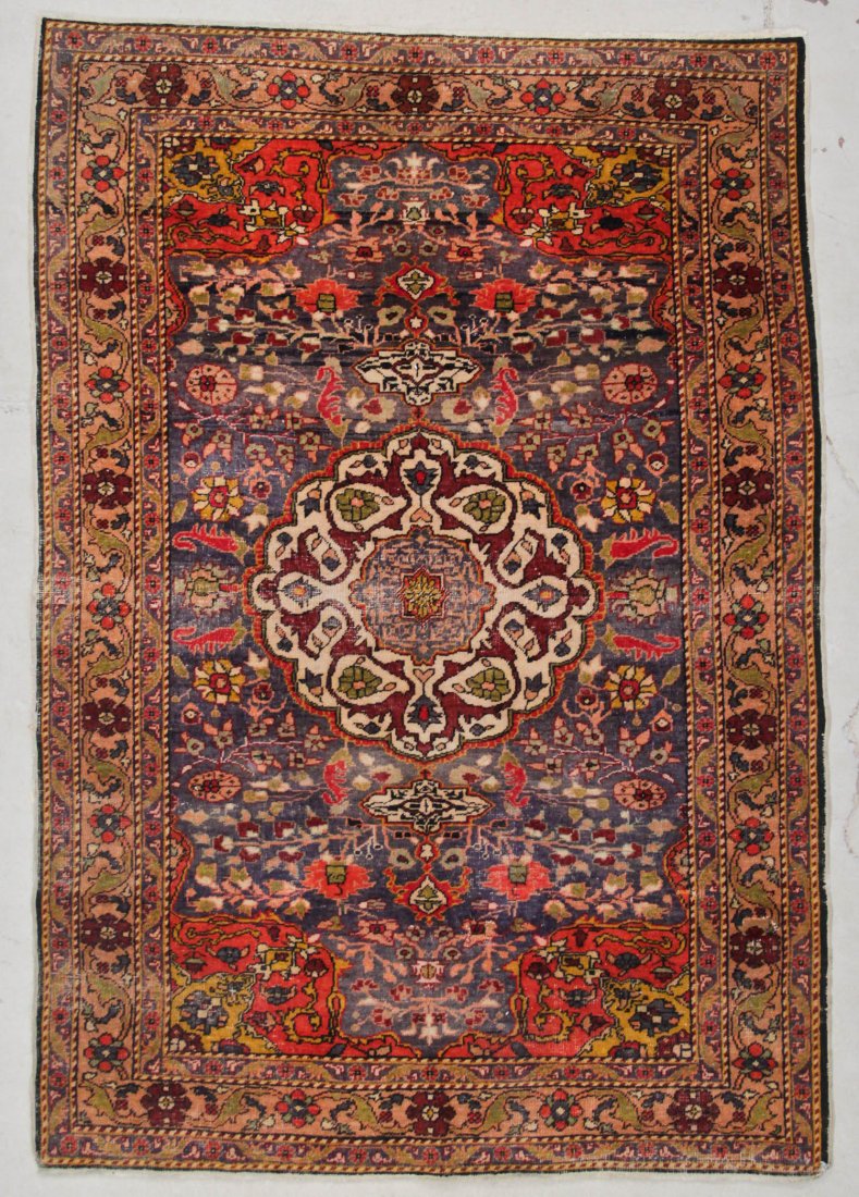 Antique Turkish Rug: 4'9" x 7'0" (145 x 213 cm): Antique Turkish Rug: 4'9" x 7'0" (145 x 213 cm).