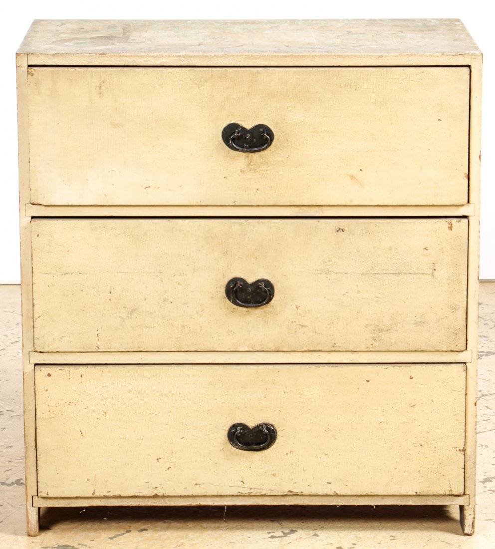 Antique Pennsylvania Chest of Drawers: Antique Pennsylvania Chest of Drawers. Heart shaped escutcheons. Size: 34.25" x 31.25" x 17.5" (87 x 79 x 44 cm).