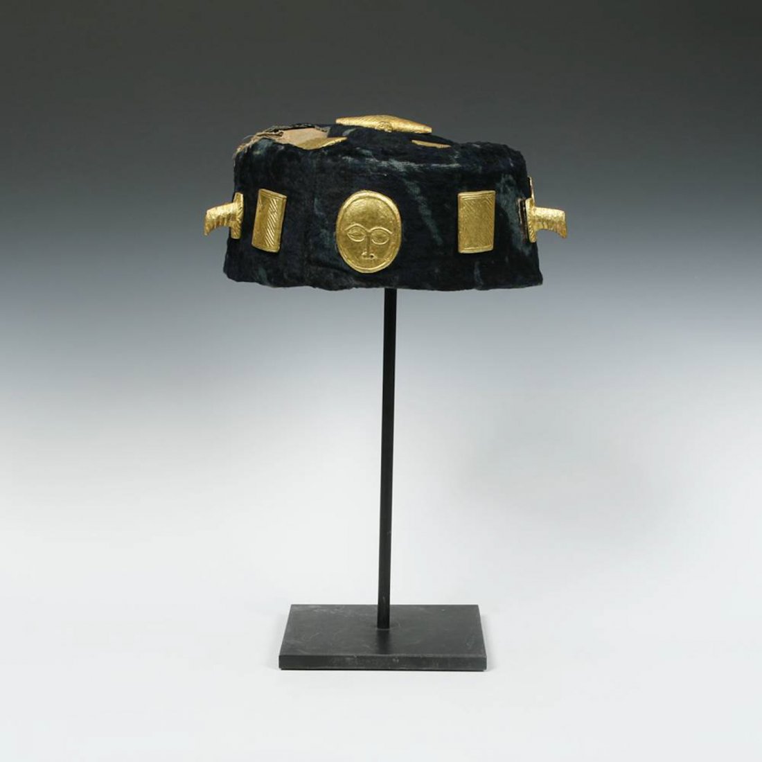 Baule Chief's Hat (1 of 10)