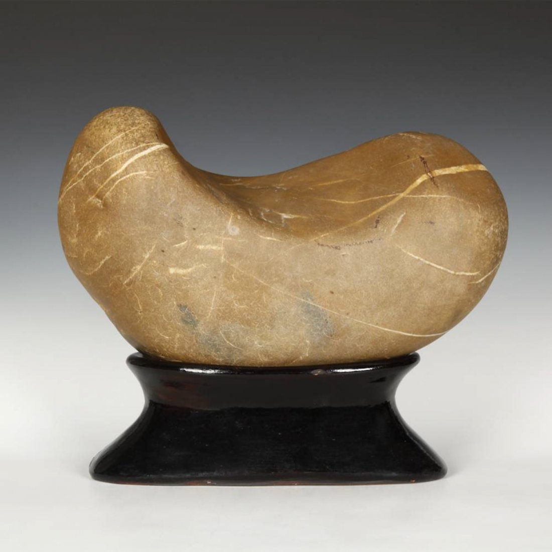 Gongshi Scholar's Stone: Gongshi Or Scholar's Stone, Based, Guangxi Province, China, Indeterminate Age. Size: 9.5"H x 12"W x 5.5"D (30.5 x 14 x 24 cm). PLEASE NOTE: All auction items are located in CHICAGO for preview and pic