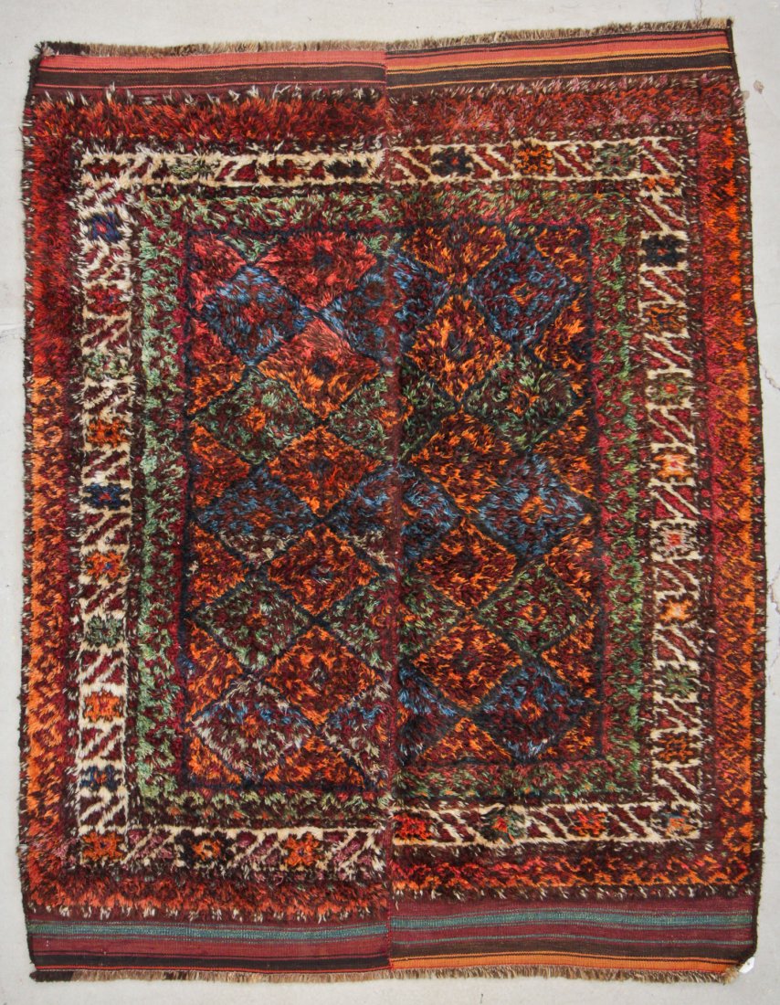 Semi-Antique Kazakh Rug: 5'3'' x 5'9'' (160 x 175 cm) (1 of 8)