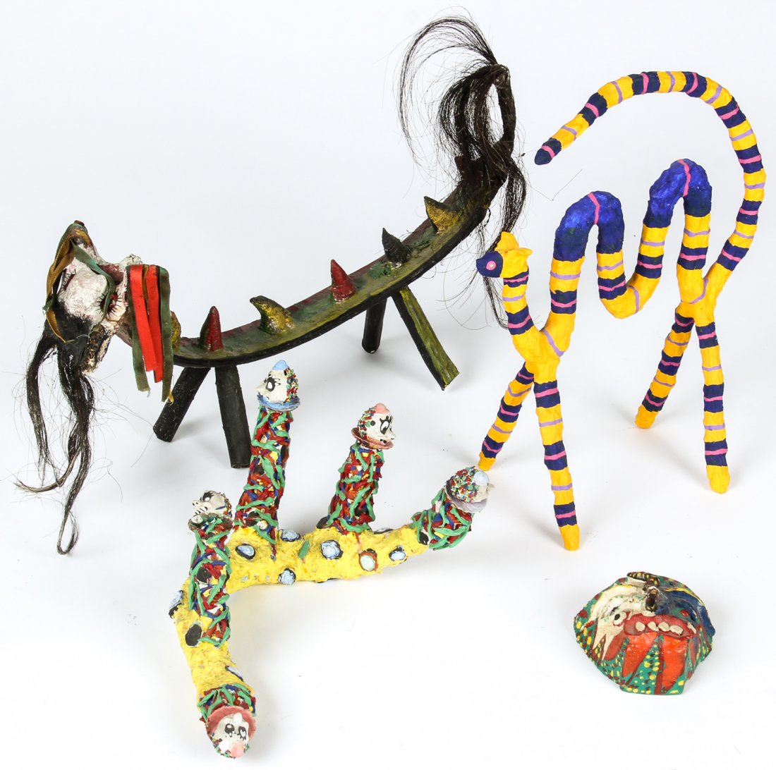 4 Mexican Alibrijes Creatures: 4 Mexican Alibrijes Creatures. Largest Size: 10" x 17" x 4" (25 x 43 x 10 cm).