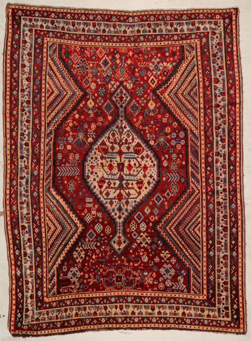 Antique Shiraz Rug: 5'4" x 7'2" (163 x 218 cm) (1 of 5)