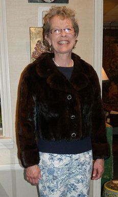 Vintage Mink Waist Coat: Vintage Mink Waist Coat with Adjustable Sleeves - Size 4