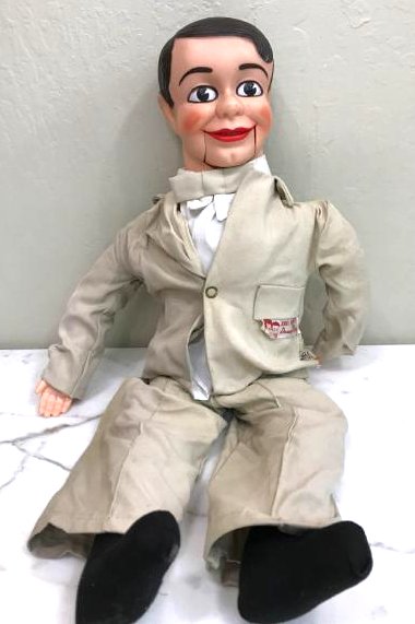 Collectible Jimmy Nelson's Danny O'Day Dummy Doll: Collectible Jimmy Nelson's Danny O'Day dummy doll with working mouth that opens and closes with string in the back. A tear is at the team on the jacket, otherwise in good condition. Doll measures appr