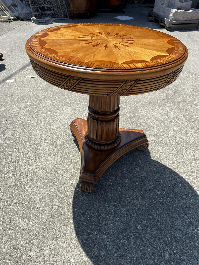 Round Inlaid Side/Accent Table (1 of 14)