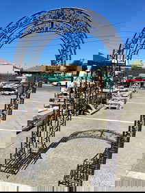 Wrought Iron Garden Arch w/ Rose Design